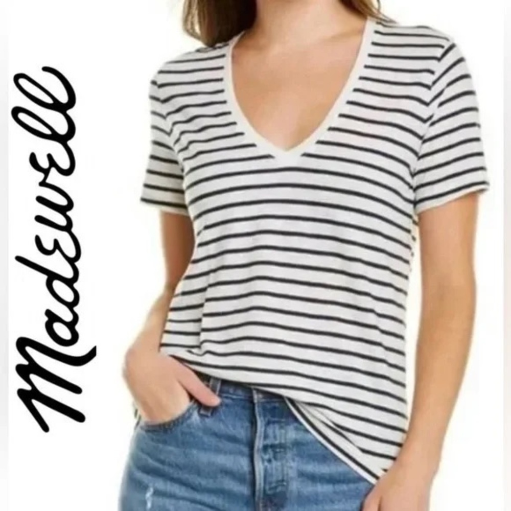 Madewell Navy Blue and White Striped V-Neck Women's Tee XS